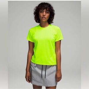 lululemon Lightweight Cinched Hem Hiking T-Shirt
